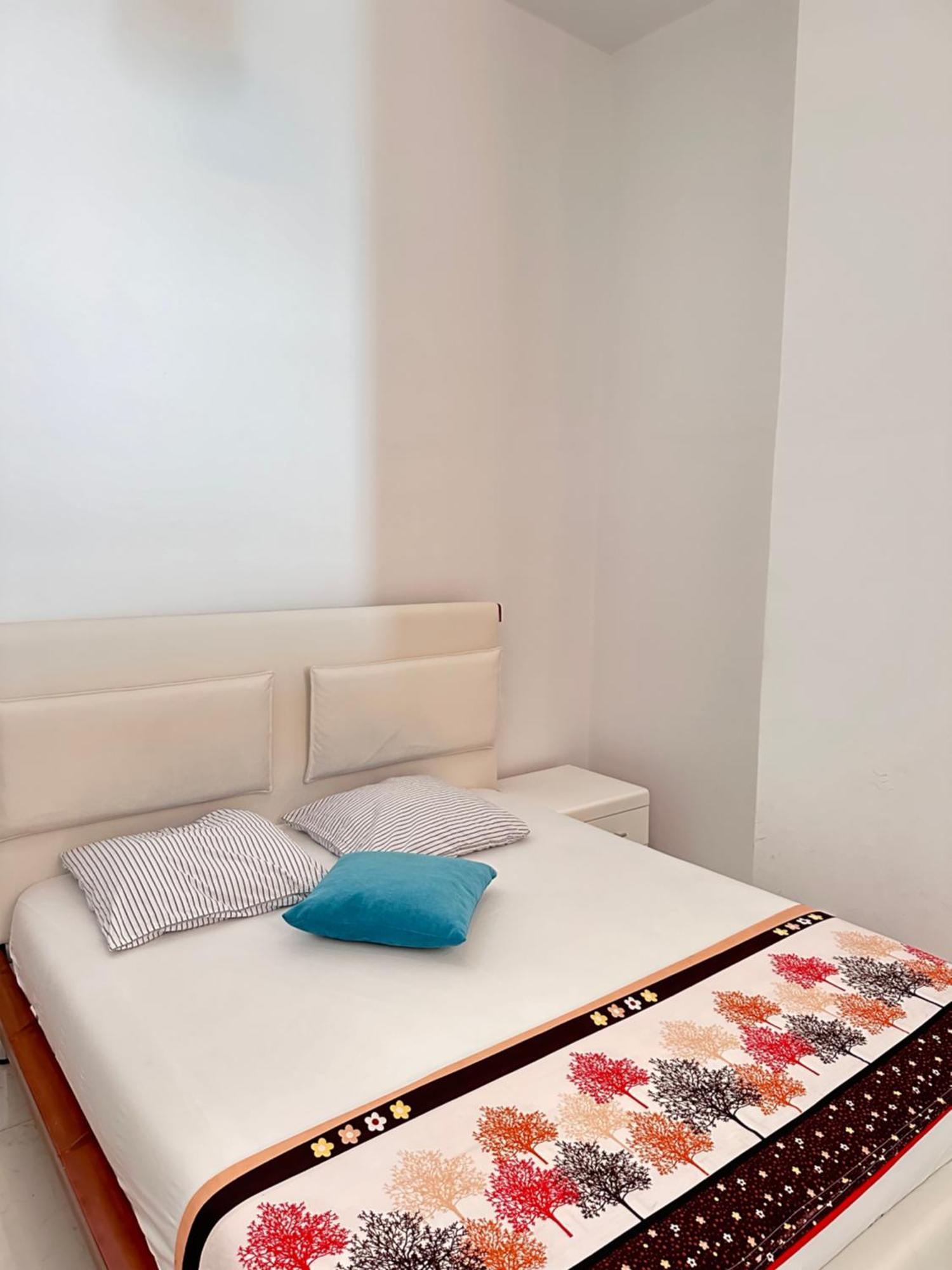The Hill Sea View Apartment Саранда Екстер'єр фото